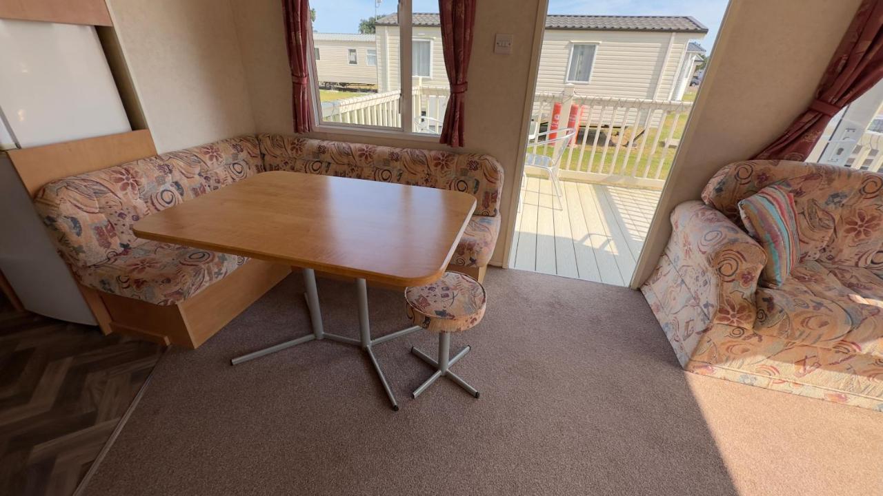 Holiday Freedom Clacton-on-Sea Esterno foto