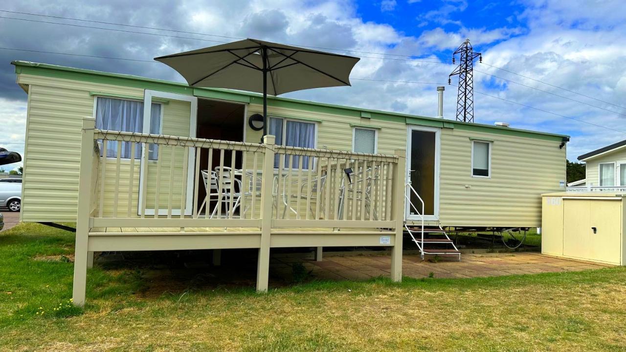 Holiday Freedom Clacton-on-Sea Esterno foto
